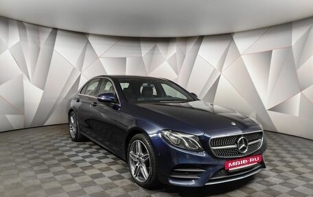 Mercedes-Benz E-Класс, 2019 год, 3 050 000 рублей, 3 фотография