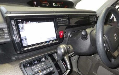 Honda Stepwgn IV, 2018 год, 1 100 007 рублей, 3 фотография