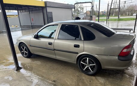 Opel Vectra B рестайлинг, 1995 год, 130 000 рублей, 4 фотография