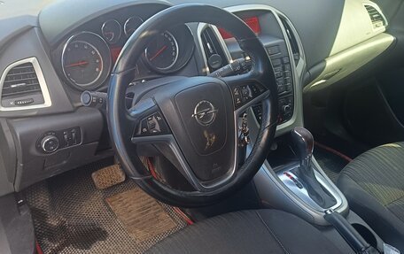 Opel Astra J, 2011 год, 700 000 рублей, 8 фотография