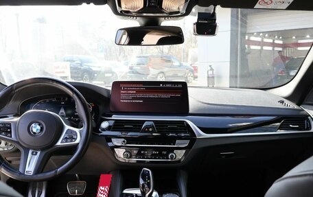 BMW 5 серия, 2020 год, 6 200 000 рублей, 12 фотография