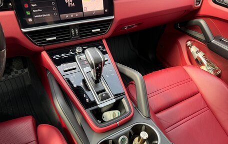 Porsche Cayenne III, 2022 год, 12 000 000 рублей, 18 фотография