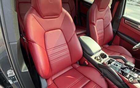 Porsche Cayenne III, 2022 год, 12 000 000 рублей, 23 фотография