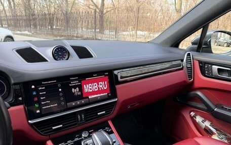 Porsche Cayenne III, 2022 год, 12 000 000 рублей, 30 фотография