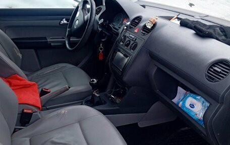 Volkswagen Caddy III рестайлинг, 2008 год, 500 000 рублей, 5 фотография