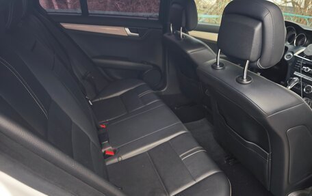 Mercedes-Benz C-Класс, 2012 год, 1 700 000 рублей, 10 фотография