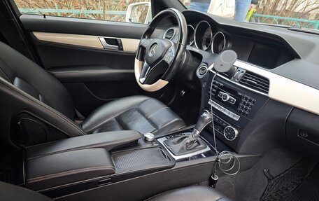 Mercedes-Benz C-Класс, 2012 год, 1 700 000 рублей, 11 фотография