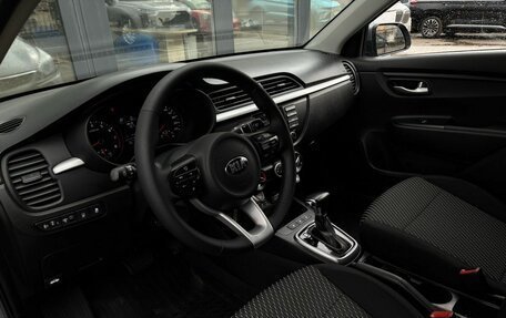 KIA Rio IV, 2018 год, 1 200 000 рублей, 5 фотография