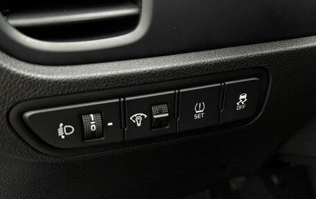 KIA Rio IV, 2018 год, 1 200 000 рублей, 6 фотография