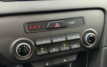 KIA Sportage IV рестайлинг, 2018 год, 2 399 000 рублей, 22 фотография