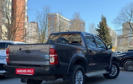 Toyota Hilux VII, 2012 год, 2 499 000 рублей, 3 фотография