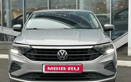Volkswagen Polo VI (EU Market), 2021 год, 1 360 000 рублей, 2 фотография