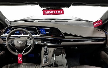 Cadillac Escalade V, 2024 год, 18 100 000 рублей, 10 фотография