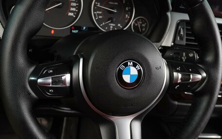 BMW 3 серия, 2015 год, 1 749 000 рублей, 18 фотография