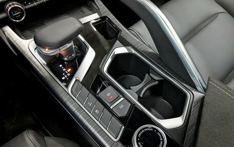 Geely Tugella FY11, 2023 год, 3 300 000 рублей, 3 фотография