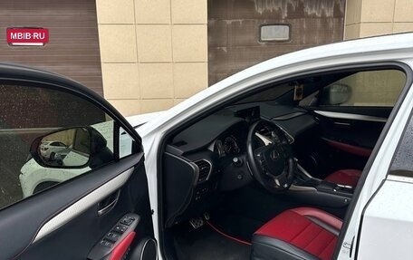 Lexus NX I, 2019 год, 4 300 000 рублей, 10 фотография