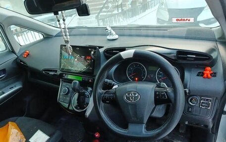 Toyota Wish II, 2010 год, 1 300 000 рублей, 3 фотография