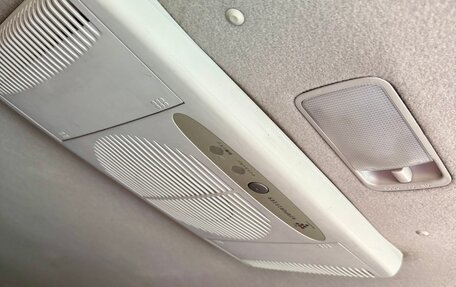 Toyota Ipsum II, 2004 год, 1 100 000 рублей, 3 фотография