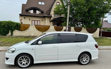 Toyota Ipsum II, 2004 год, 1 100 000 рублей, 10 фотография