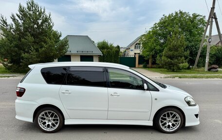 Toyota Ipsum II, 2004 год, 1 100 000 рублей, 9 фотография