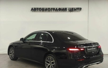 Mercedes-Benz E-Класс, 2021 год, 3 790 000 рублей, 6 фотография