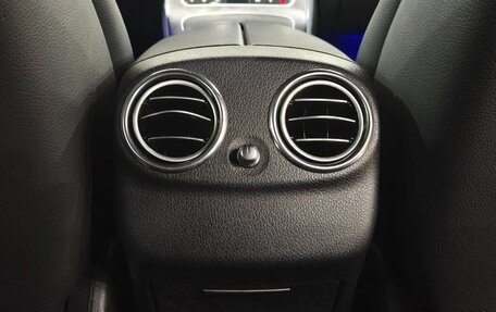 Mercedes-Benz E-Класс, 2021 год, 3 790 000 рублей, 20 фотография