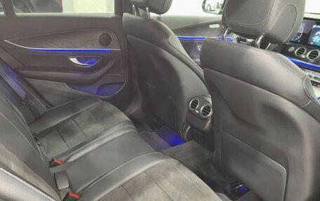Mercedes-Benz E-Класс, 2021 год, 3 790 000 рублей, 18 фотография