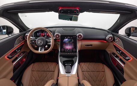 Mercedes-Benz SL-Класс AMG, 2023 год, 23 790 000 рублей, 35 фотография