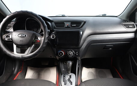 KIA Rio III рестайлинг, 2013 год, 899 000 рублей, 12 фотография