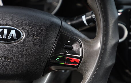 KIA Rio III рестайлинг, 2013 год, 899 000 рублей, 15 фотография