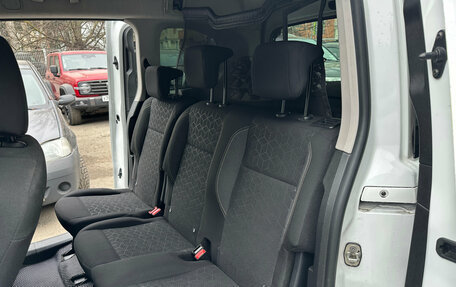 Peugeot Rifter I, 2020 год, 1 699 000 рублей, 16 фотография