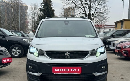 Peugeot Rifter I, 2020 год, 1 699 000 рублей, 2 фотография