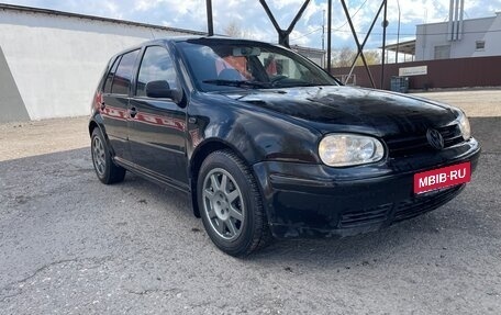 Volkswagen Golf IV, 2000 год, 275 000 рублей, 1 фотография