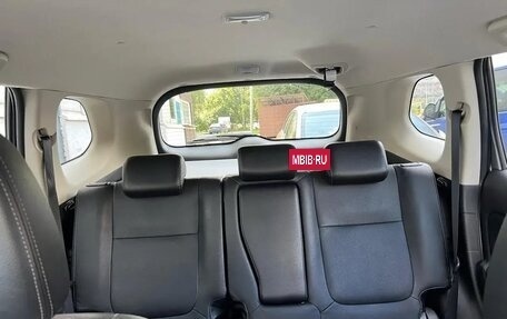 Mitsubishi Outlander III рестайлинг 3, 2014 год, 1 590 000 рублей, 10 фотография