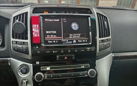 Toyota Land Cruiser 200, 2013 год, 4 200 000 рублей, 12 фотография