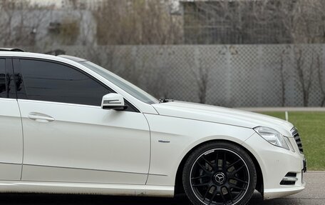 Mercedes-Benz E-Класс, 2011 год, 2 000 000 рублей, 13 фотография