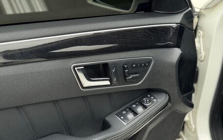 Mercedes-Benz E-Класс, 2011 год, 2 000 000 рублей, 20 фотография