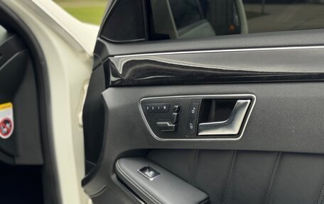 Mercedes-Benz E-Класс, 2011 год, 2 000 000 рублей, 26 фотография