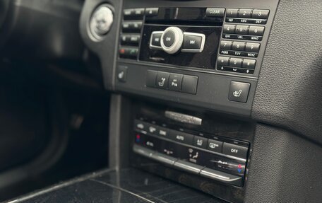 Mercedes-Benz E-Класс, 2011 год, 2 000 000 рублей, 27 фотография