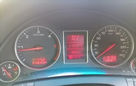 Audi A4, 2003 год, 750 000 рублей, 10 фотография