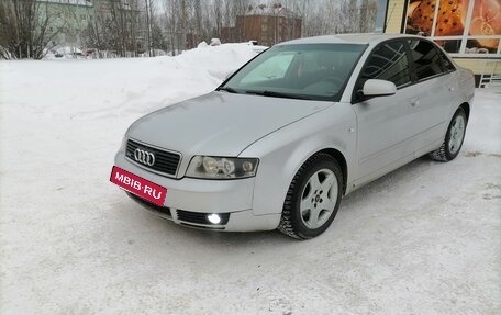 Audi A4, 2003 год, 750 000 рублей, 13 фотография