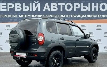 Chevrolet Niva I рестайлинг, 2015 год, 678 000 рублей, 5 фотография