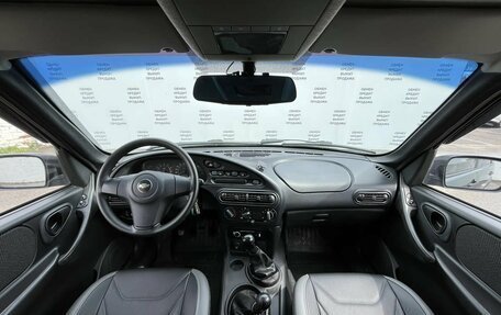 Chevrolet Niva I рестайлинг, 2015 год, 678 000 рублей, 16 фотография