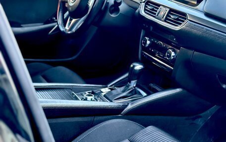 Mazda 6, 2016 год, 1 890 000 рублей, 4 фотография