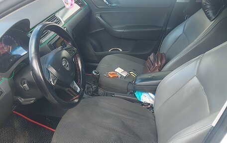 Skoda Rapid I, 2015 год, 650 000 рублей, 11 фотография