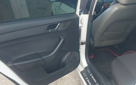 Skoda Rapid I, 2015 год, 650 000 рублей, 13 фотография