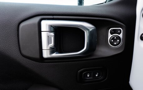 Jeep Wrangler, 2024 год, 8 500 000 рублей, 21 фотография