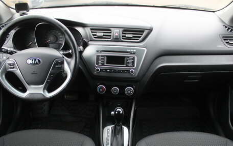 KIA Rio III рестайлинг, 2015 год, 995 000 рублей, 9 фотография