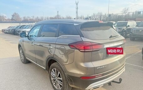 Geely Atlas, 2024 год, 2 442 000 рублей, 4 фотография