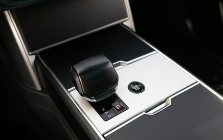 Land Rover Range Rover IV рестайлинг, 2025 год, 28 490 000 рублей, 9 фотография